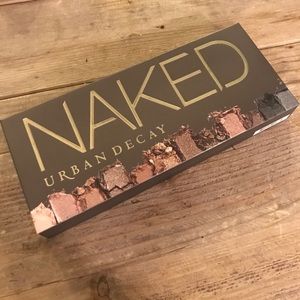 Urban Decay Naked Eyeshadow Palette